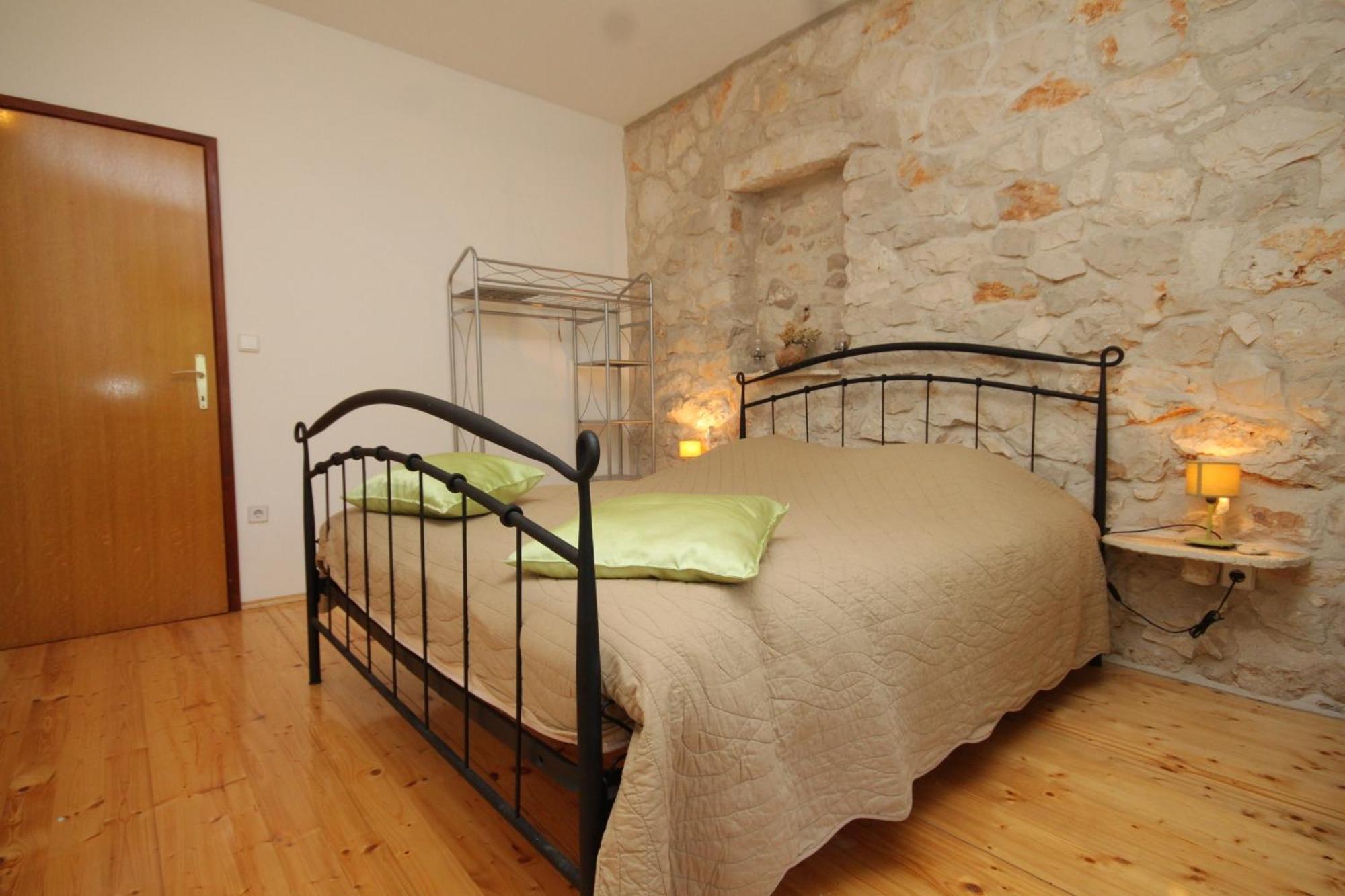Seaside Secluded Apartments Cove Karkavac - Scedro, Hvar - 8801 Jelsa  Room photo